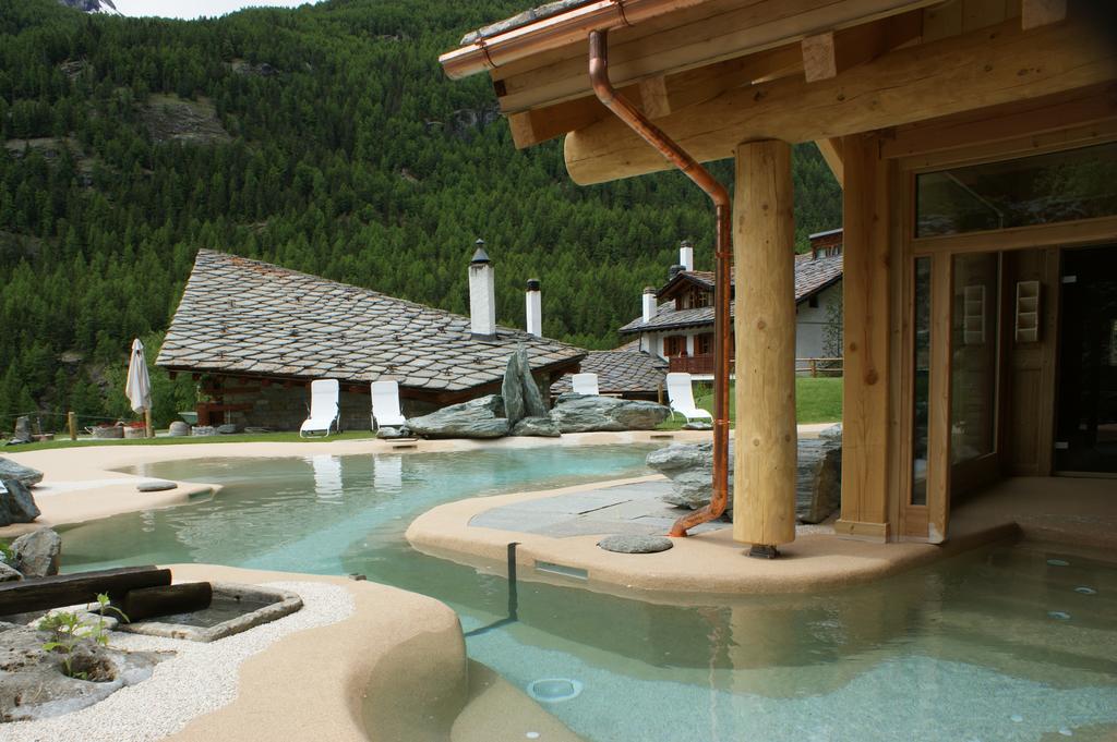 Eco Wellness Hotel Notre Maison Cogne Esterno foto