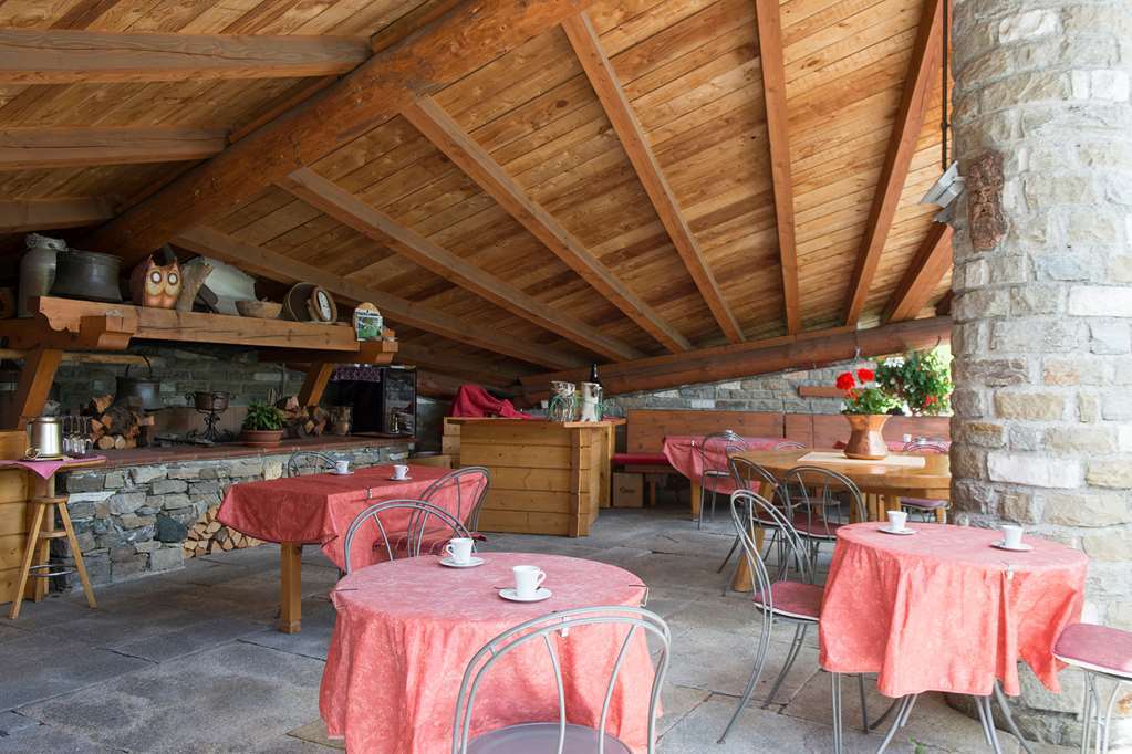 Eco Wellness Hotel Notre Maison Cogne Esterno foto
